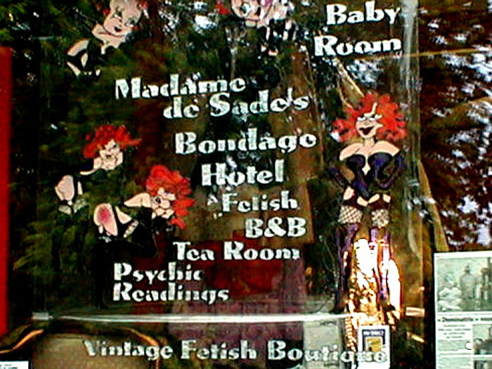 fetish_accomodations_04