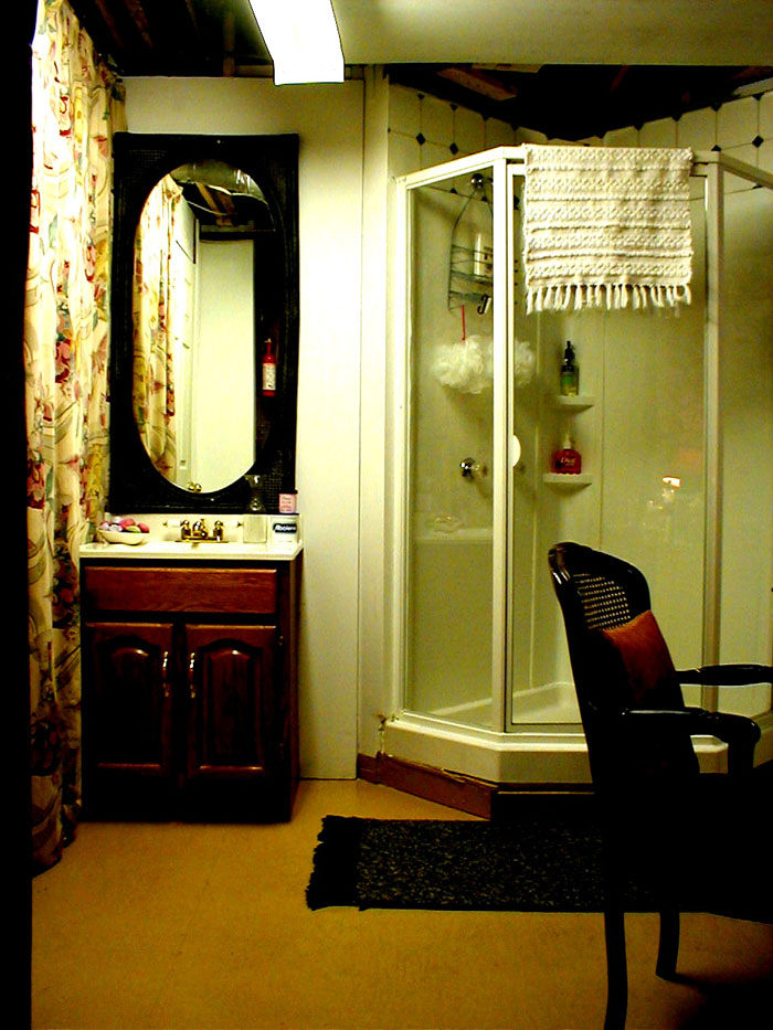 fetish_accomodations_09